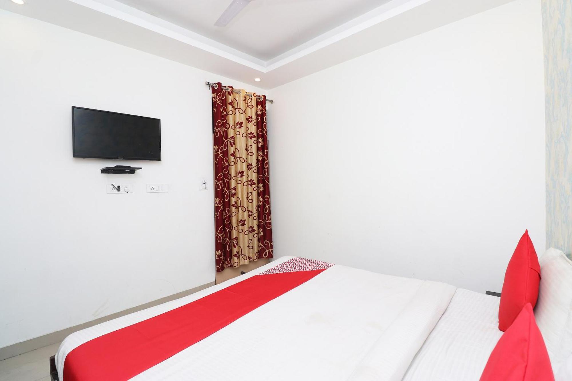 Oyo Flagship Hotel Daimond New Delhi Luaran gambar