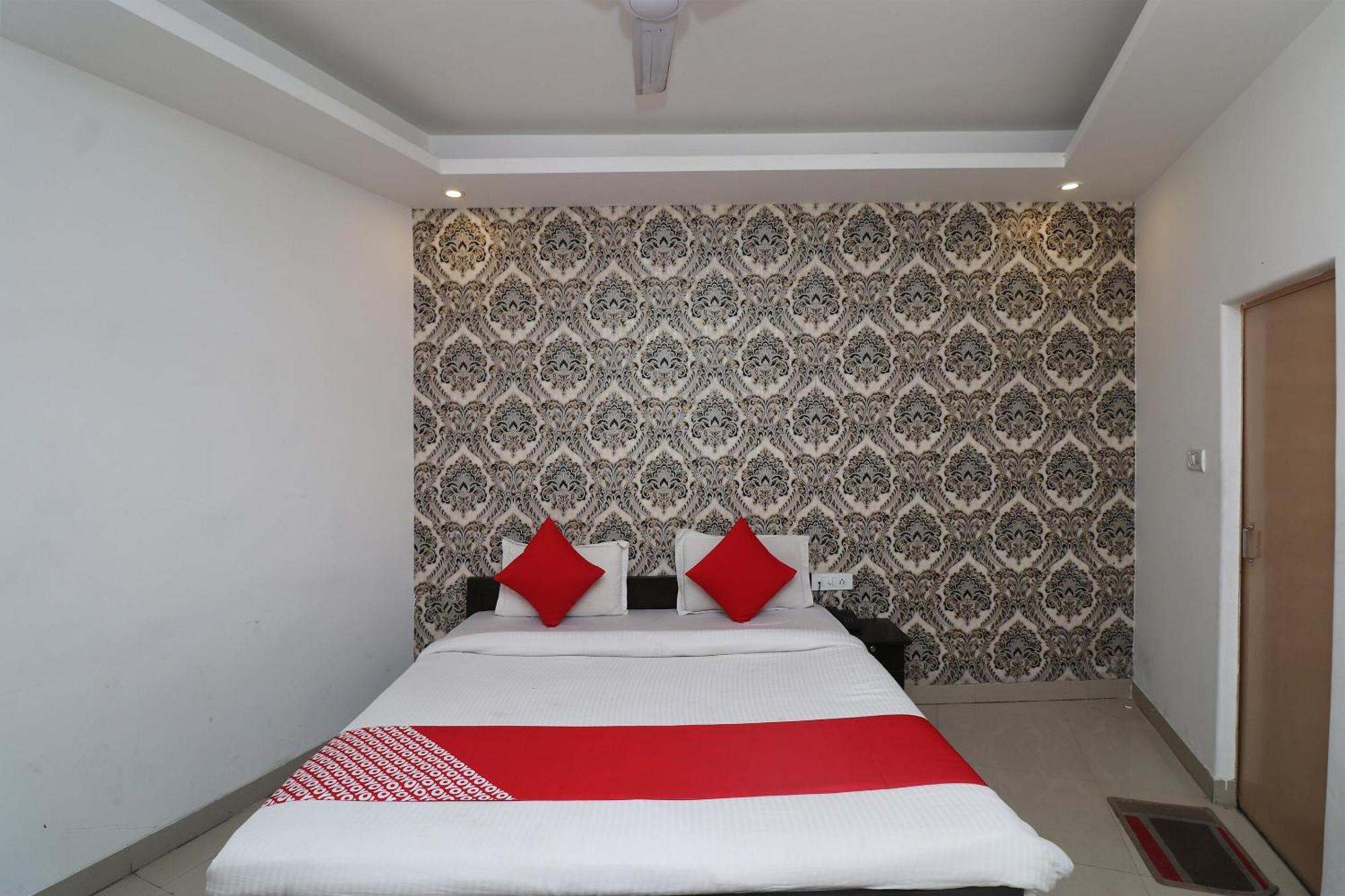 Oyo Flagship Hotel Daimond New Delhi Luaran gambar