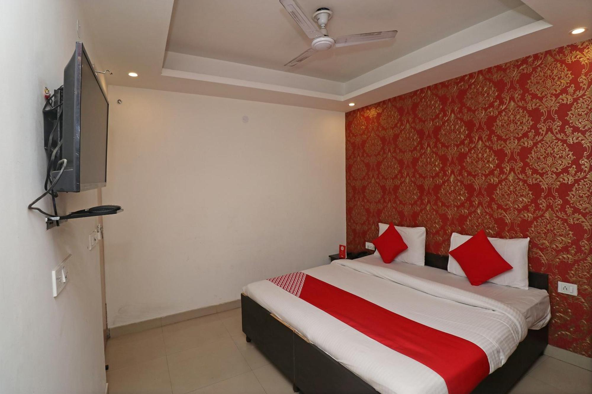 Oyo Flagship Hotel Daimond New Delhi Luaran gambar